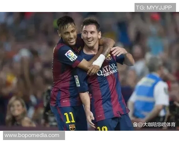 内马尔与足球明星情侣的浪漫故事与精彩瞬间回顾